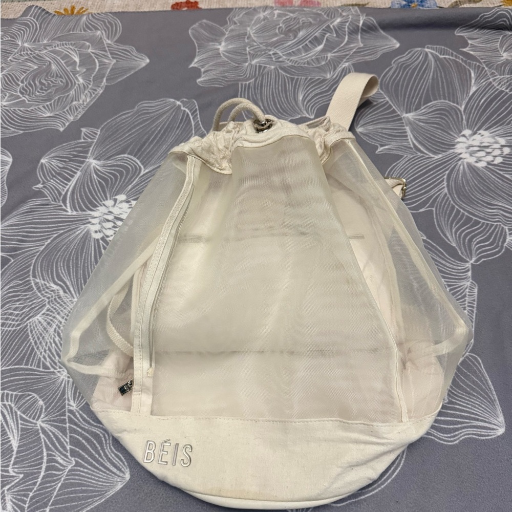 BEIS The High-brid backpack (limited edition- no longer sold)